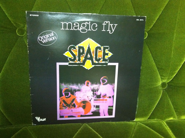 magic fly / SPACE